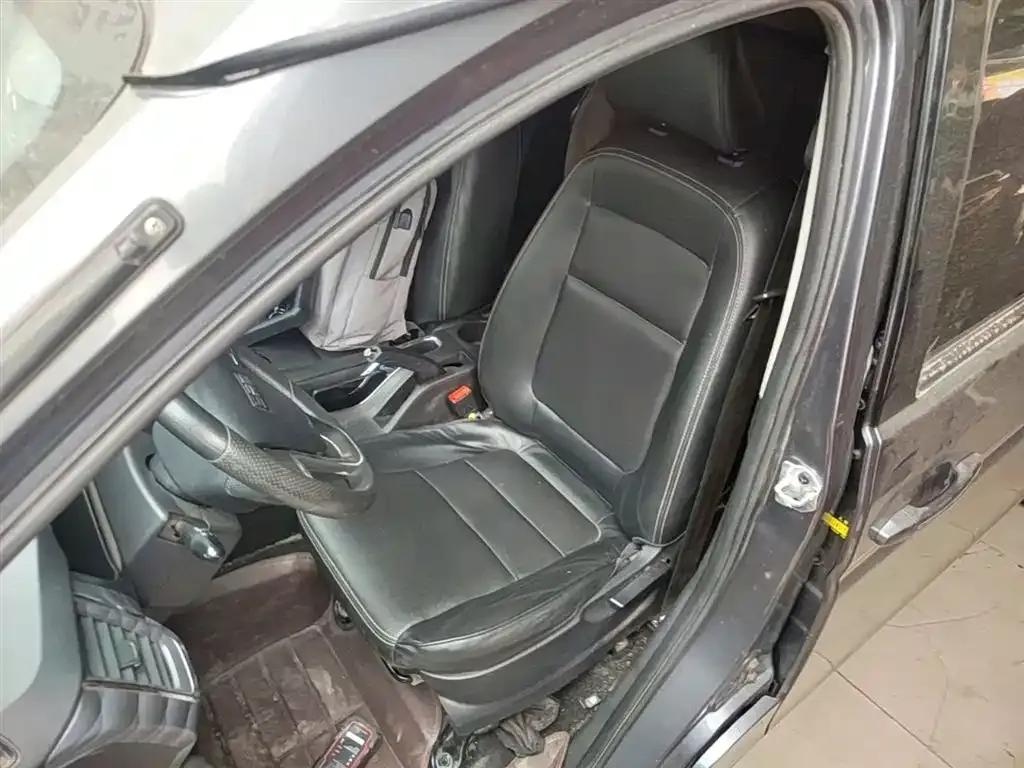 Golden Sea Lion Classic 2021 Model 1.5L Passenger Van Touring Lion 6-Seater — миниатюра 15
