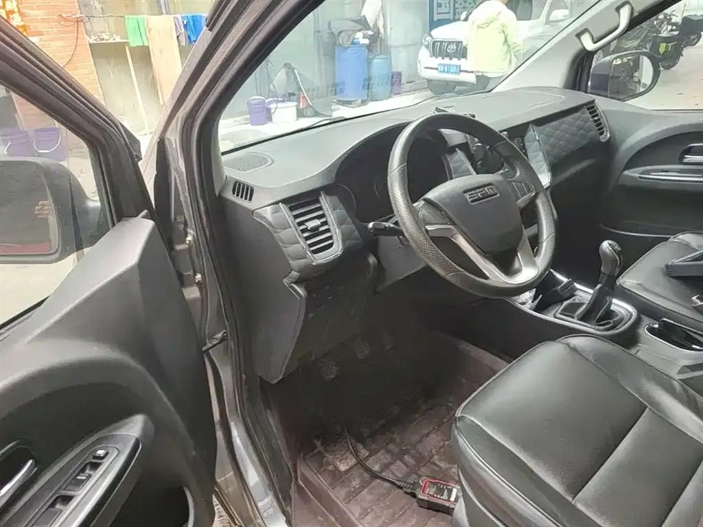 Golden Sea Lion Classic 2021 Model 1.5L Passenger Van Touring Lion 6-Seater — миниатюра 16