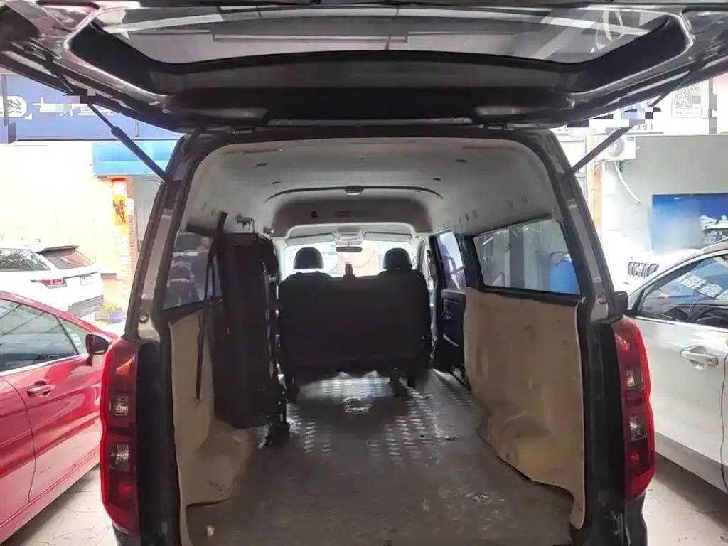 Golden Sea Lion Classic 2021 Model 1.5L Passenger Van Touring Lion 6-Seater — миниатюра 19