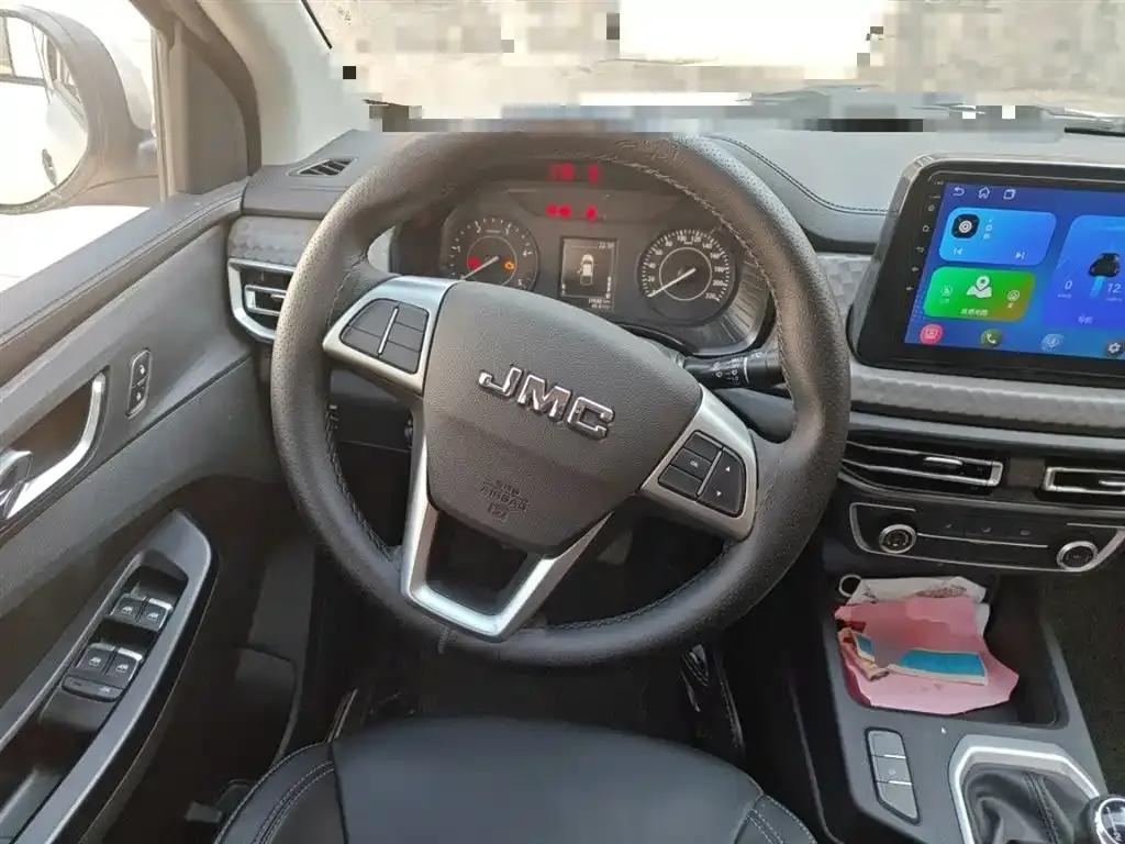 Baodian 2023 2.5T Diesel 2WD Comfort Edition Standard Wheelbase JX4D25A6L — миниатюра 3