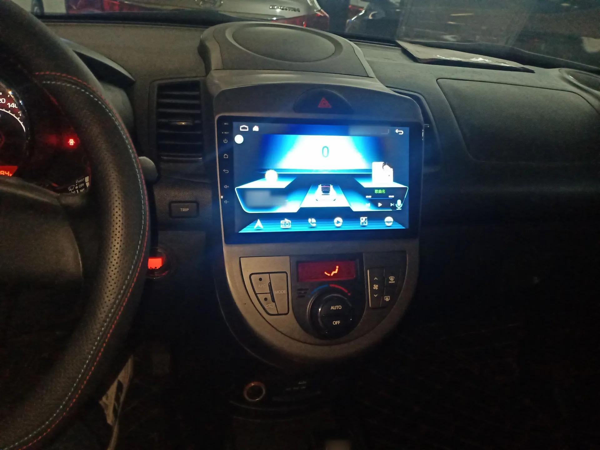 Kia Soul 2013 1.6L AT Premium — миниатюра 13