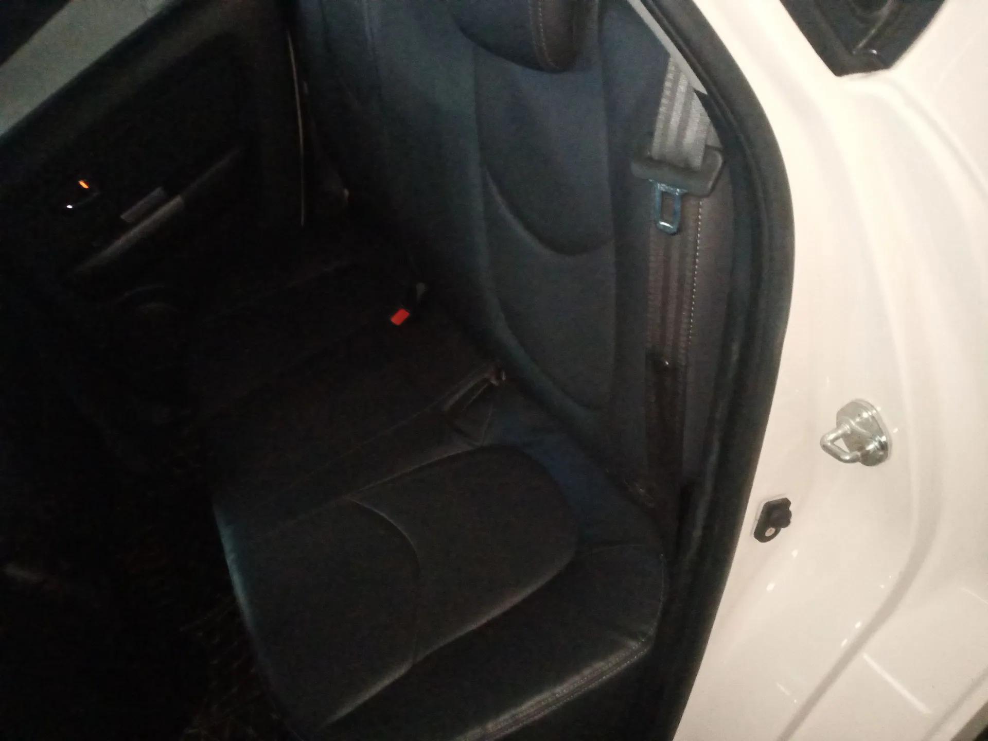 Kia Soul 2013 1.6L AT Premium — миниатюра 20