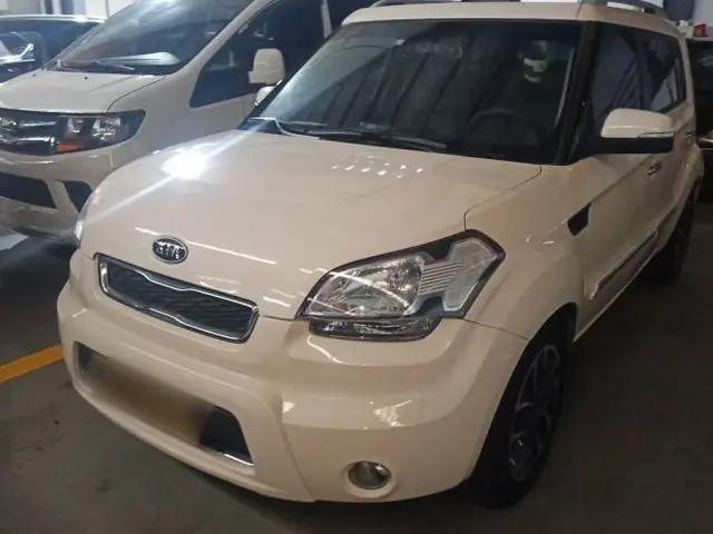 Kia Soul 2013 1.6L AT Premium