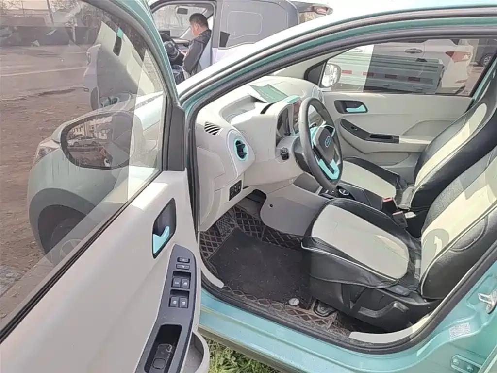 Yizhi EV2 2023 Auspicious Edition 201km Comfort Model — миниатюра 16