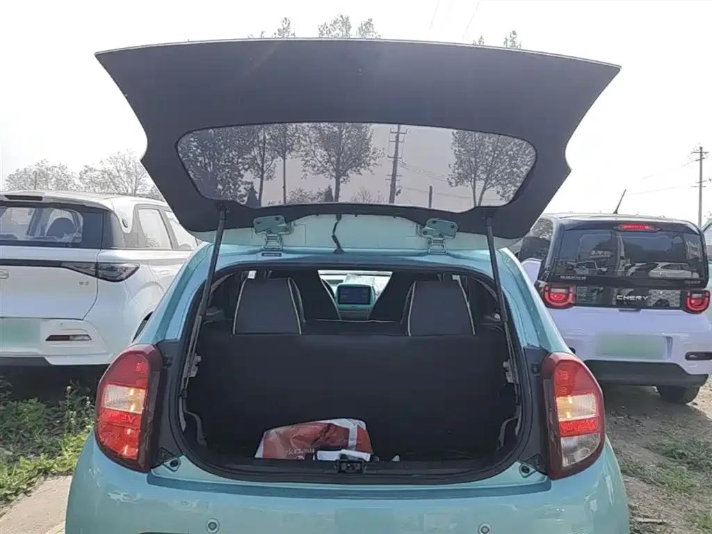 Yizhi EV2 2023 Auspicious Edition 201km Comfort Model — миниатюра 19