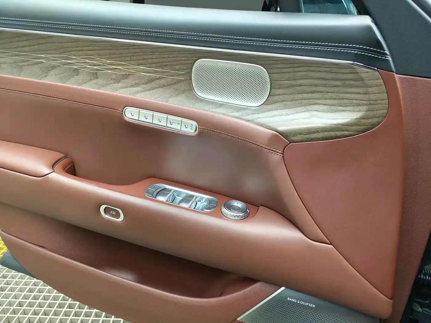 Genesis G90 2023 3.5T Flagship Edition — миниатюра 13