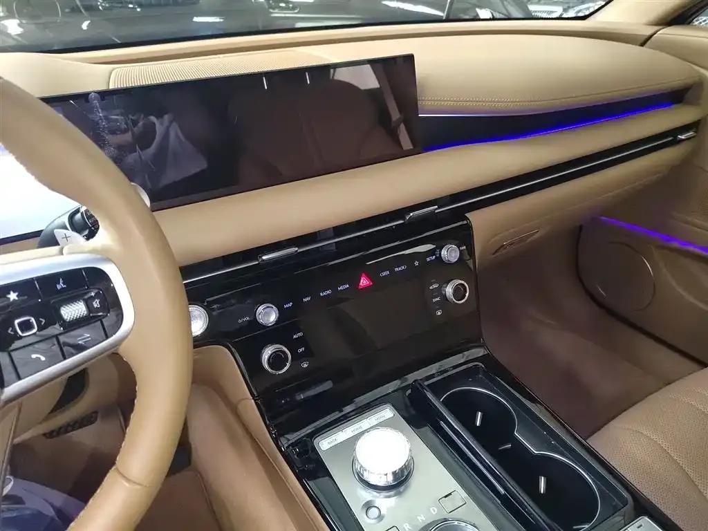 Genesis G80 2024 2.5T Rear-Wheel Drive Luxury Edition — миниатюра 13
