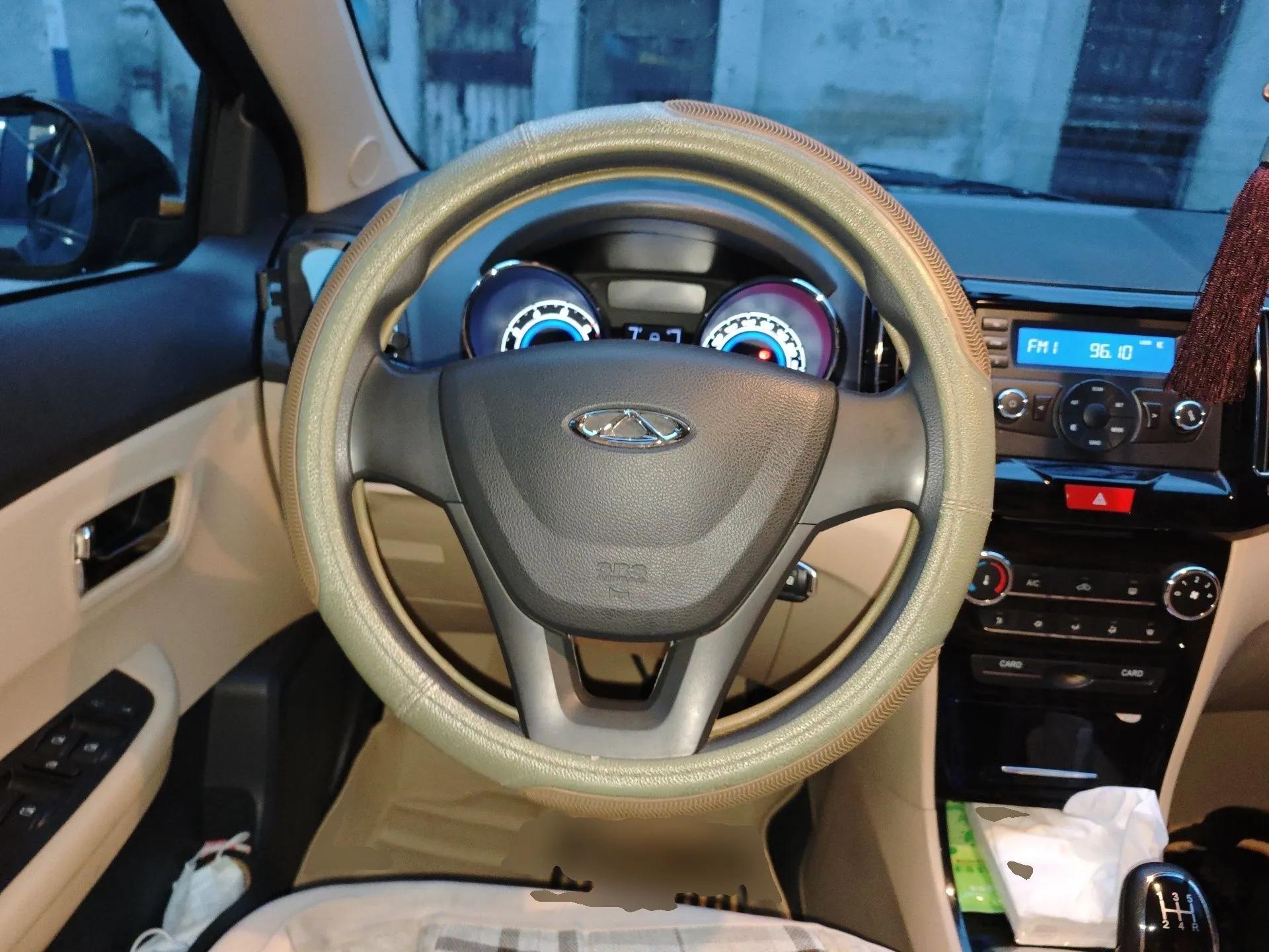 Chery E3 2015 1.5L Manual Fashion Model — миниатюра 11
