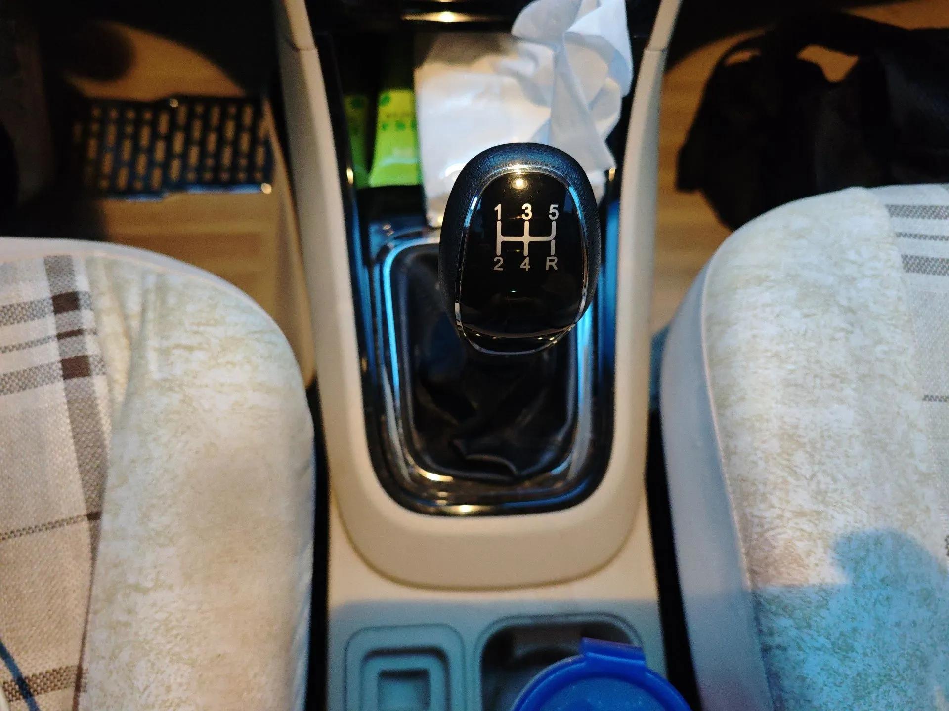 Chery E3 2015 1.5L Manual Fashion Model — миниатюра 15
