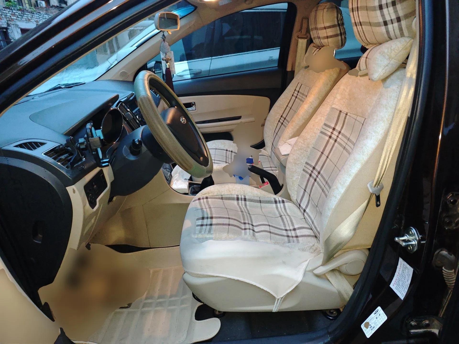 Chery E3 2015 1.5L Manual Fashion Model — миниатюра 16