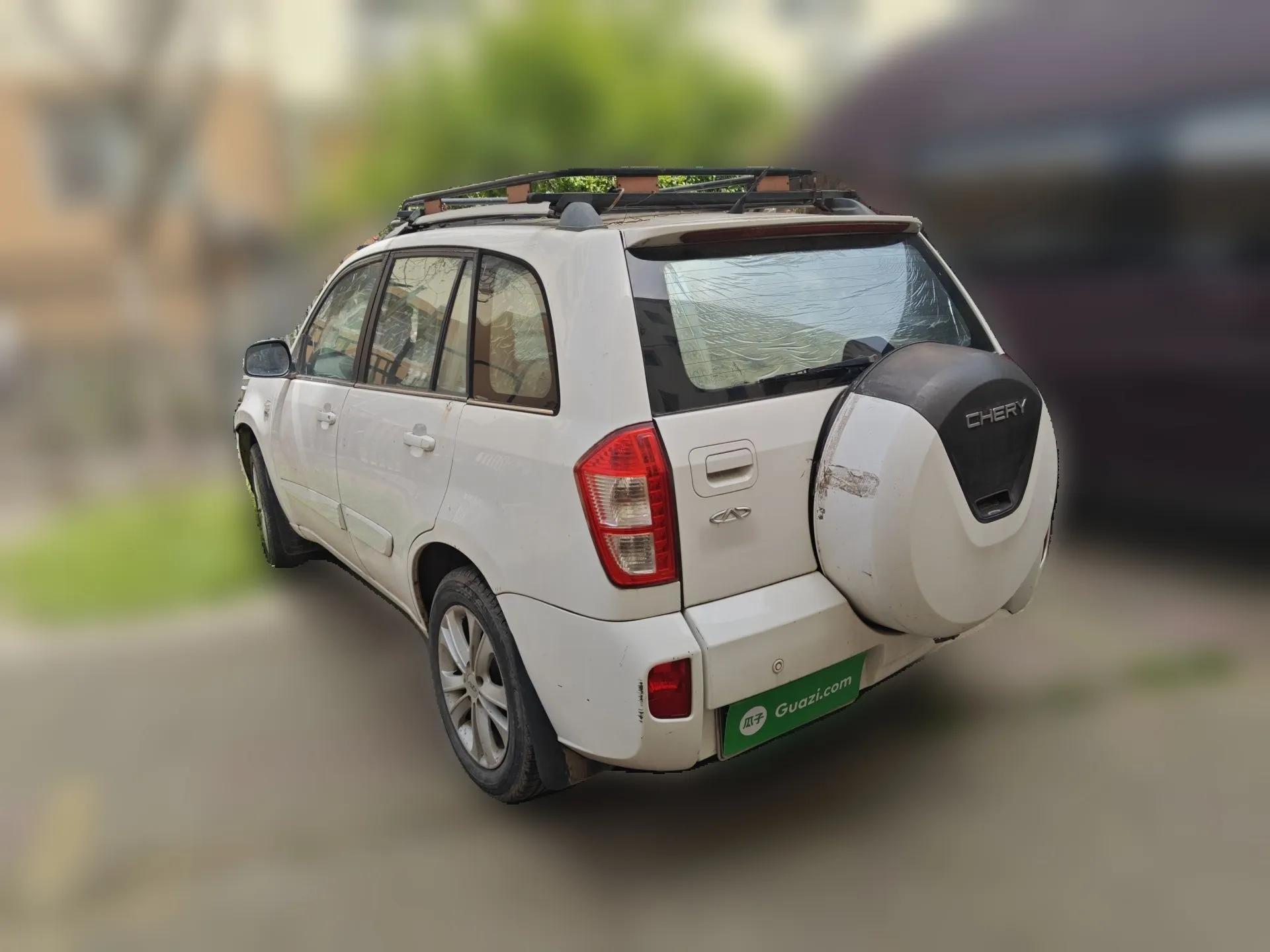 Chery Tiggo 2012 Elite Edition Facelift 1.6L Manual Comfort DVVT — миниатюра 4