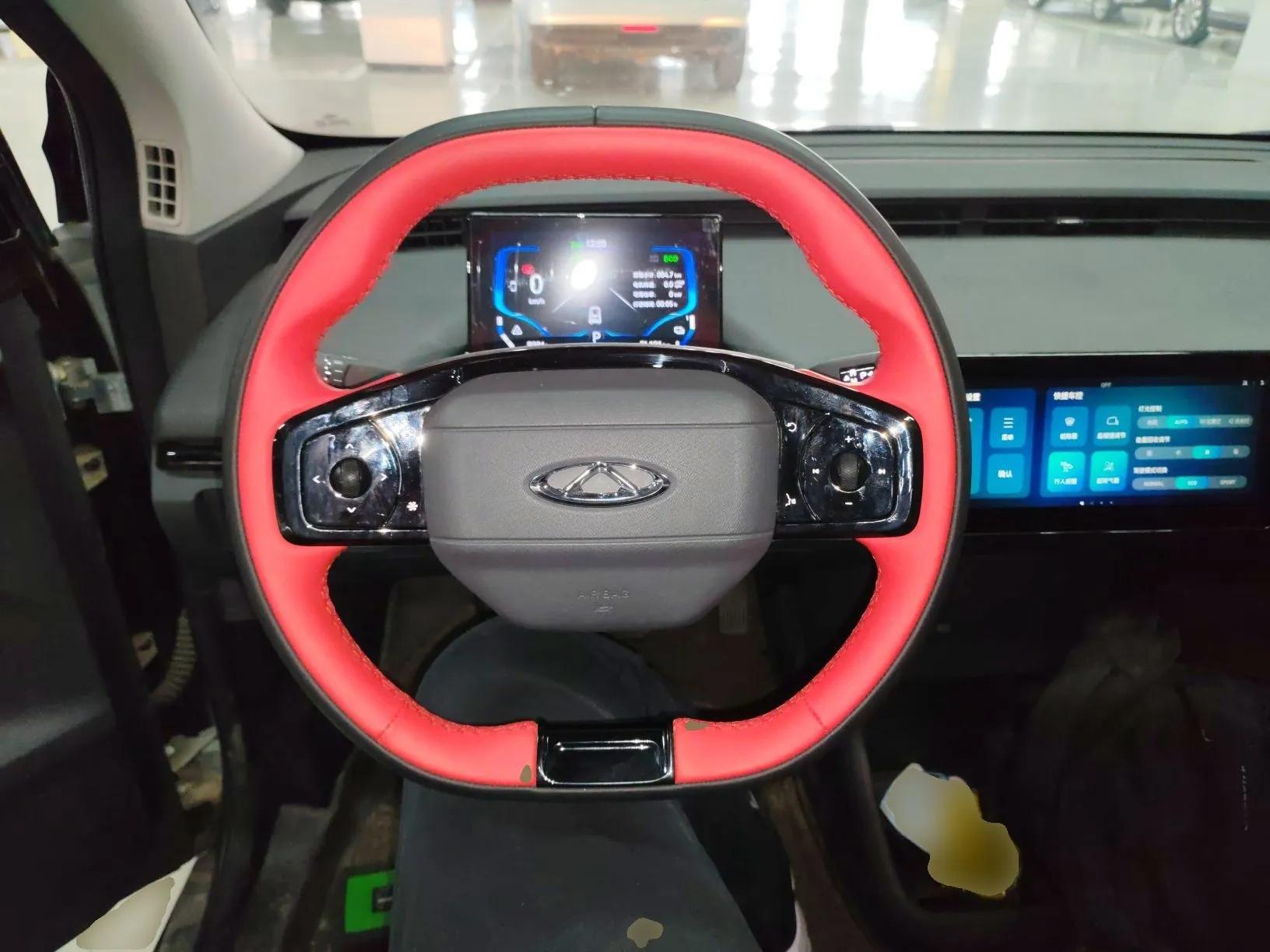 Chery New Energy Boundless Pro 2022 301km "WoW" Edition Lithium Iron Phosphate — миниатюра 13