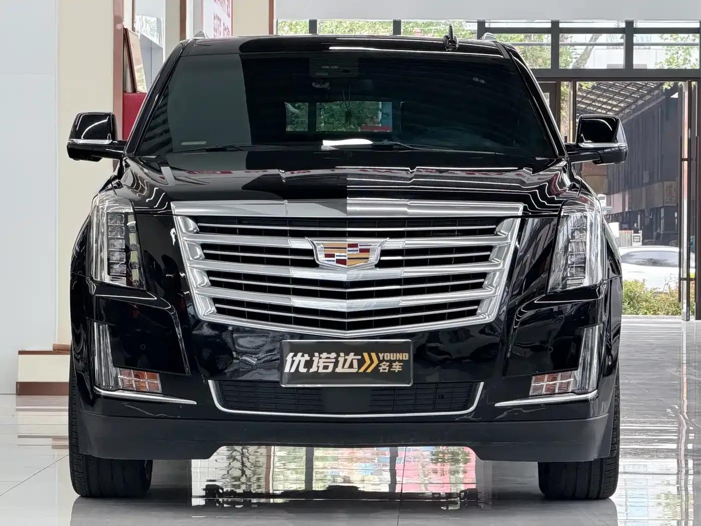 2017 Cadillac Escalade 6.2L ESV Platinum Edition Extended Wheelbase — миниатюра 2