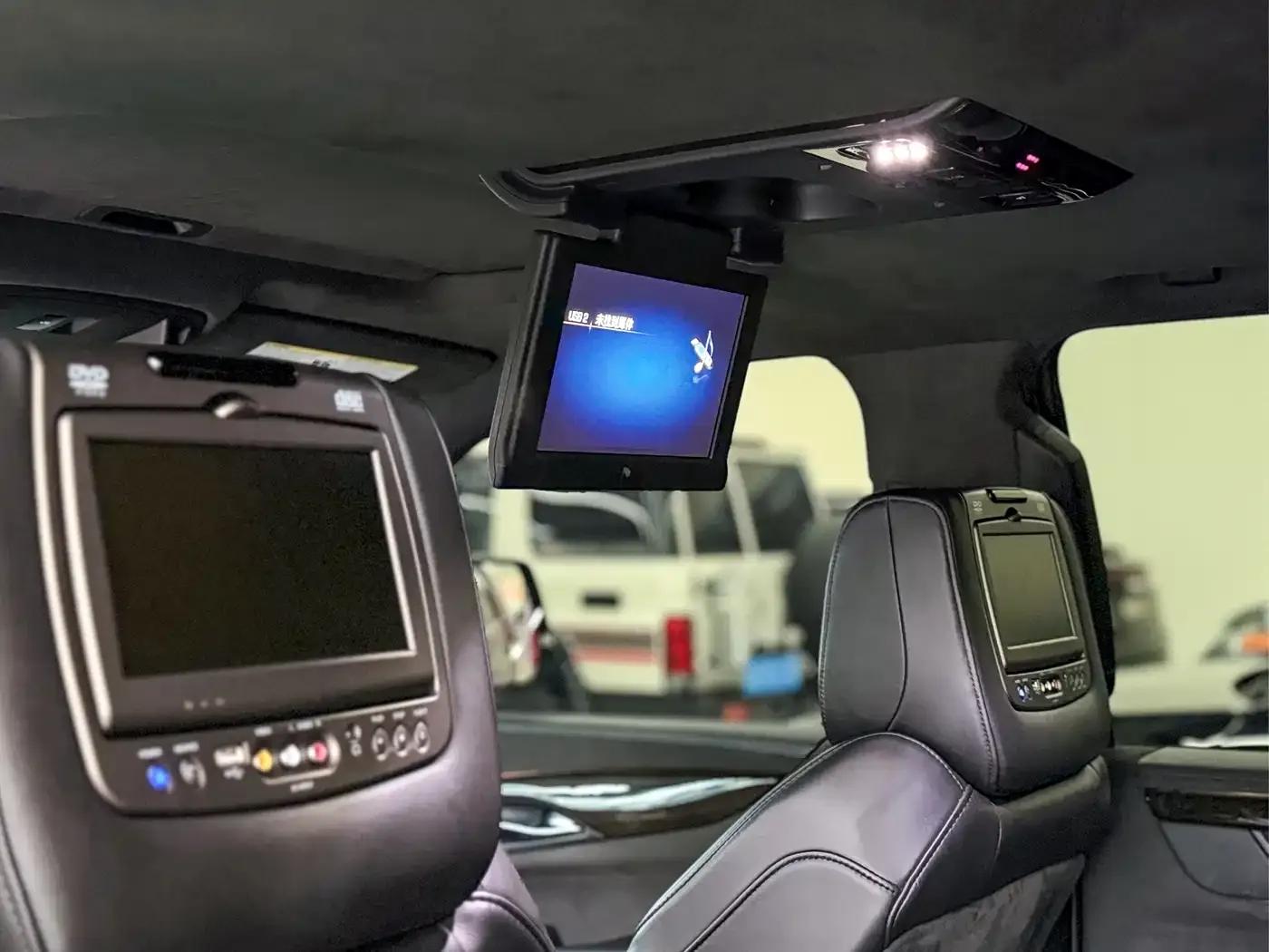2017 Cadillac Escalade 6.2L ESV Platinum Edition Extended Wheelbase — миниатюра 18