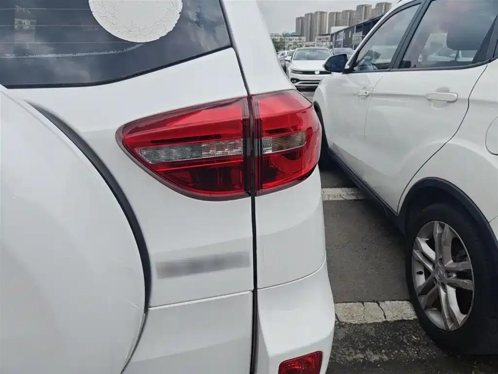 Kaiyi X3 2019 1.5L Manual Smart Edition — миниатюра 8