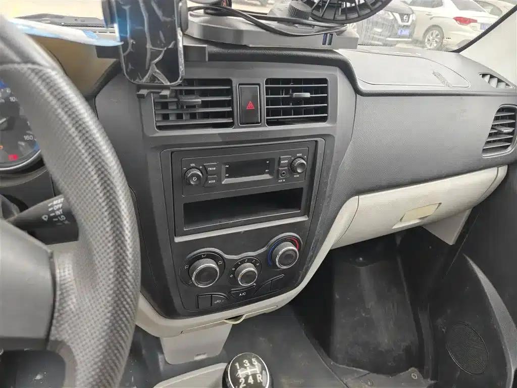 Yujin 2019 1.5L Standard Van (National VI Emission Standard) Single Cab Extended Model DAM15KR — миниатюра 6