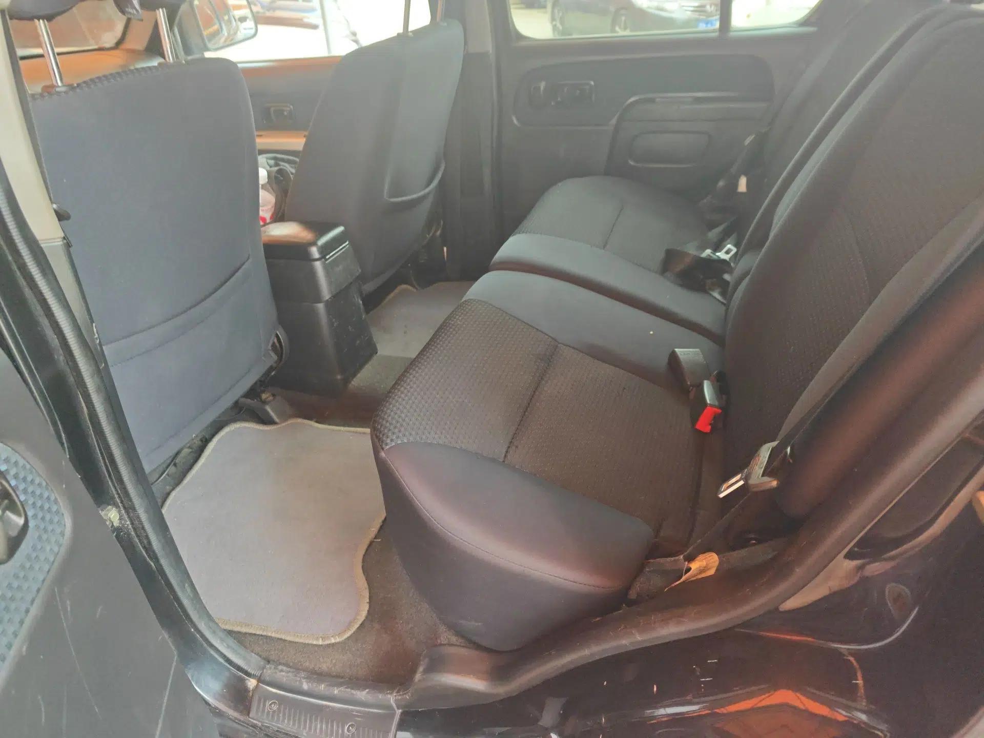 Nissan Paladin 2013 2.4L Two-Wheel Drive Standard Version China IV Standard — миниатюра 18