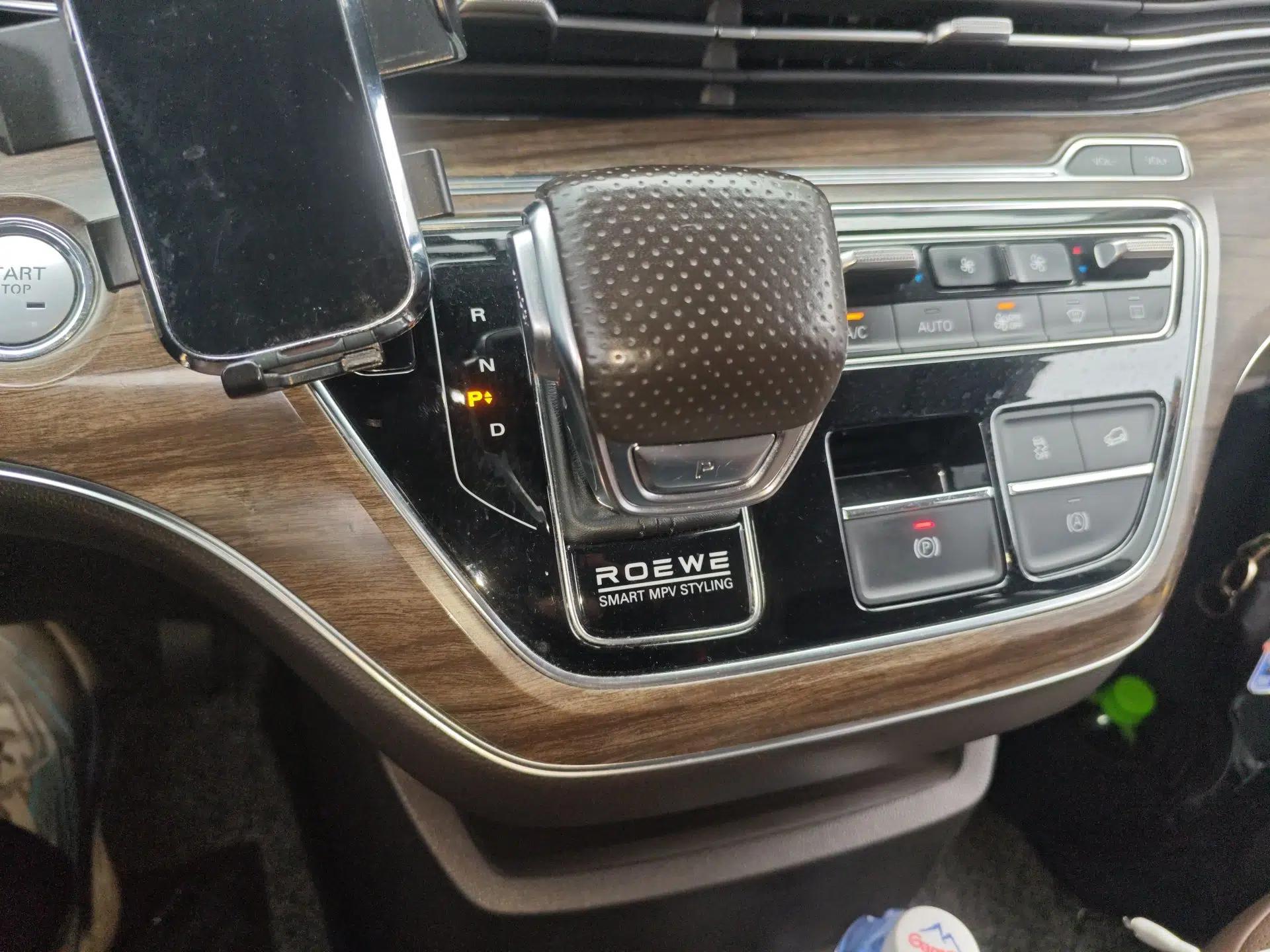 Roewe iMAX8 New Energy 2022 Golden Edition — миниатюра 15