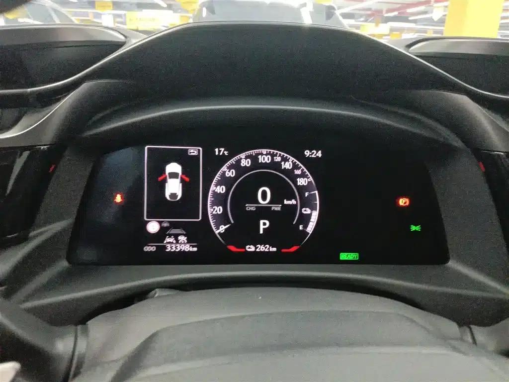 Lexus RZ 2023 450e AWD Luxury Edition — миниатюра 8