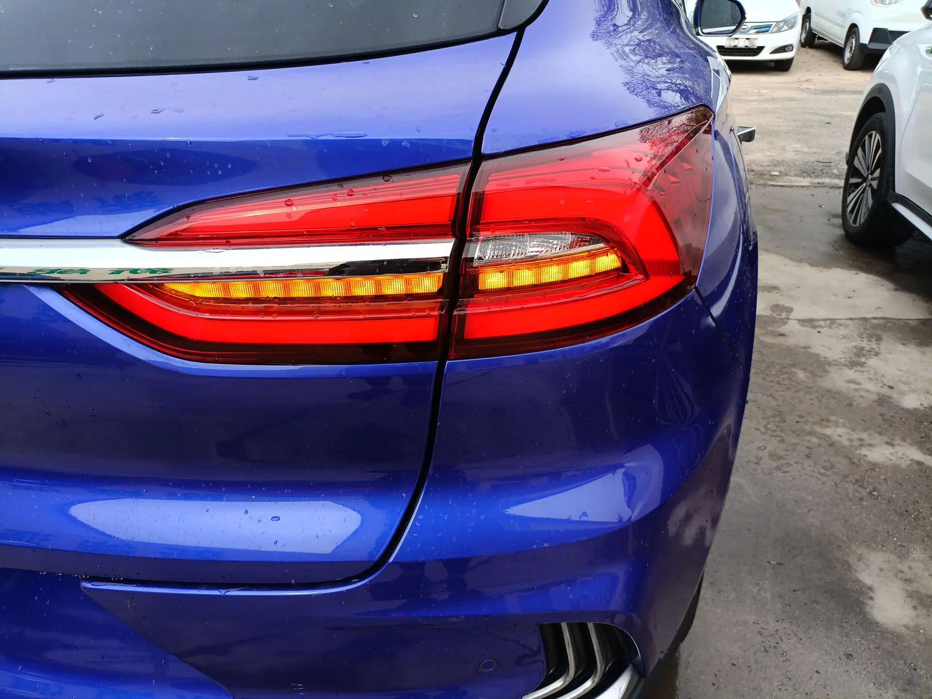 Roewe MARVEL X 2018 Rear-Drive Model — миниатюра 7