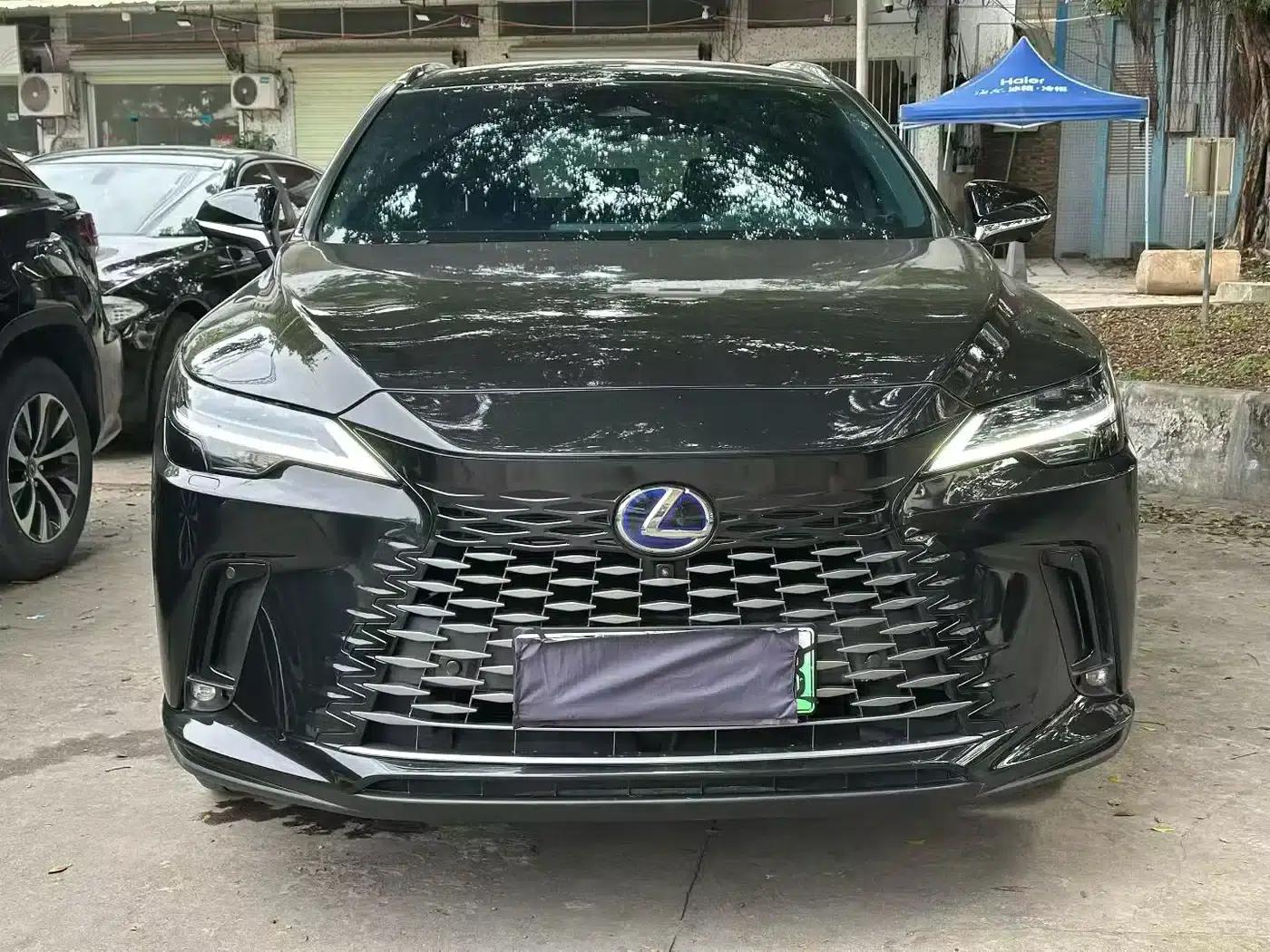 Lexus RX Hybrid 2025 450h+ AWD Enjoy Edition — миниатюра 2