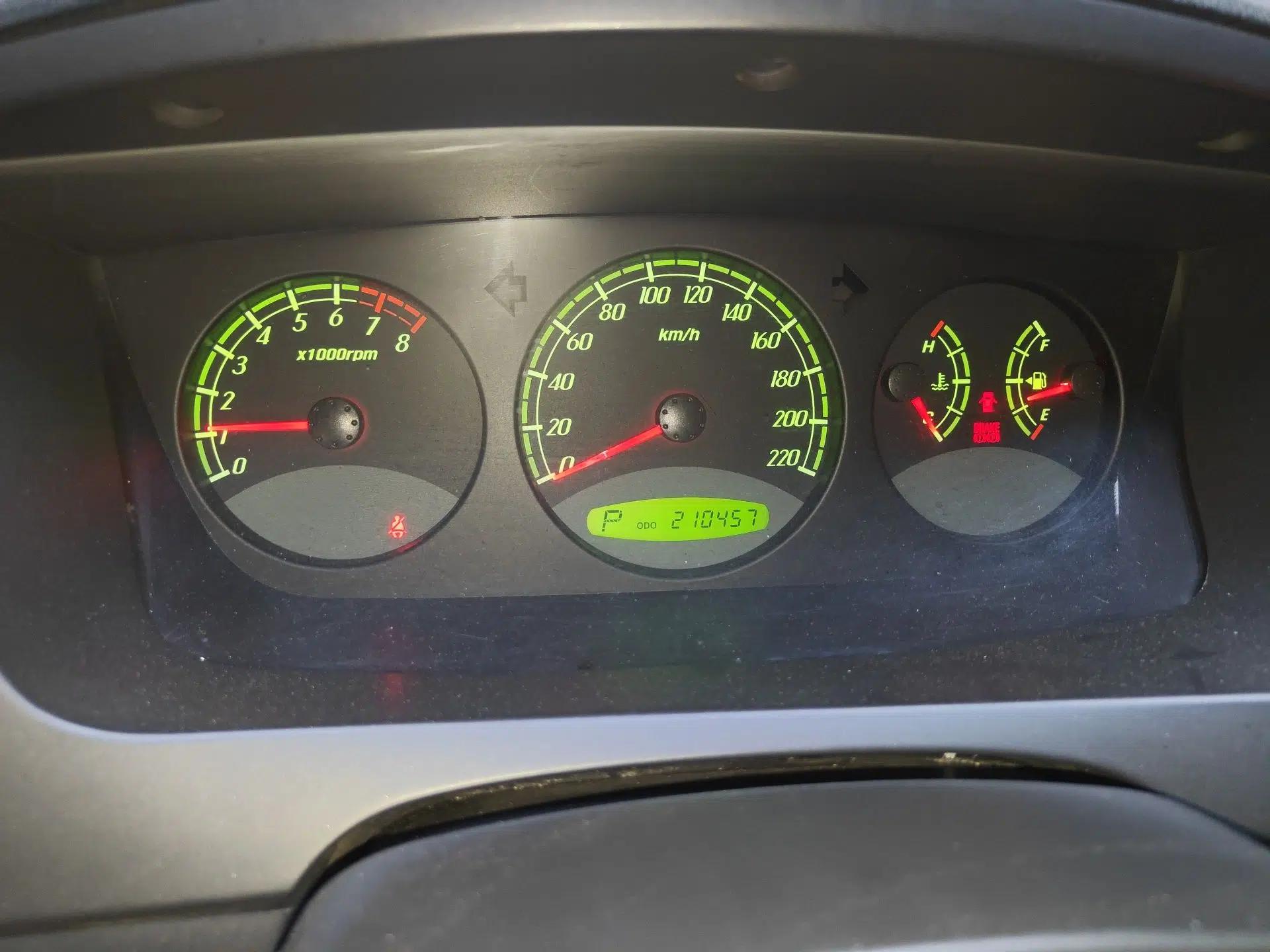 Roewe W5 2013 1.8T 2WD Automatic Xingyu Edition — миниатюра 13