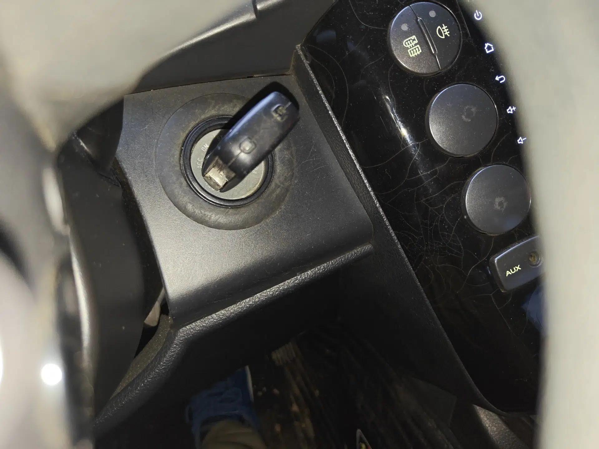 Roewe W5 2013 1.8T 2WD Automatic Xingyu Edition — миниатюра 9