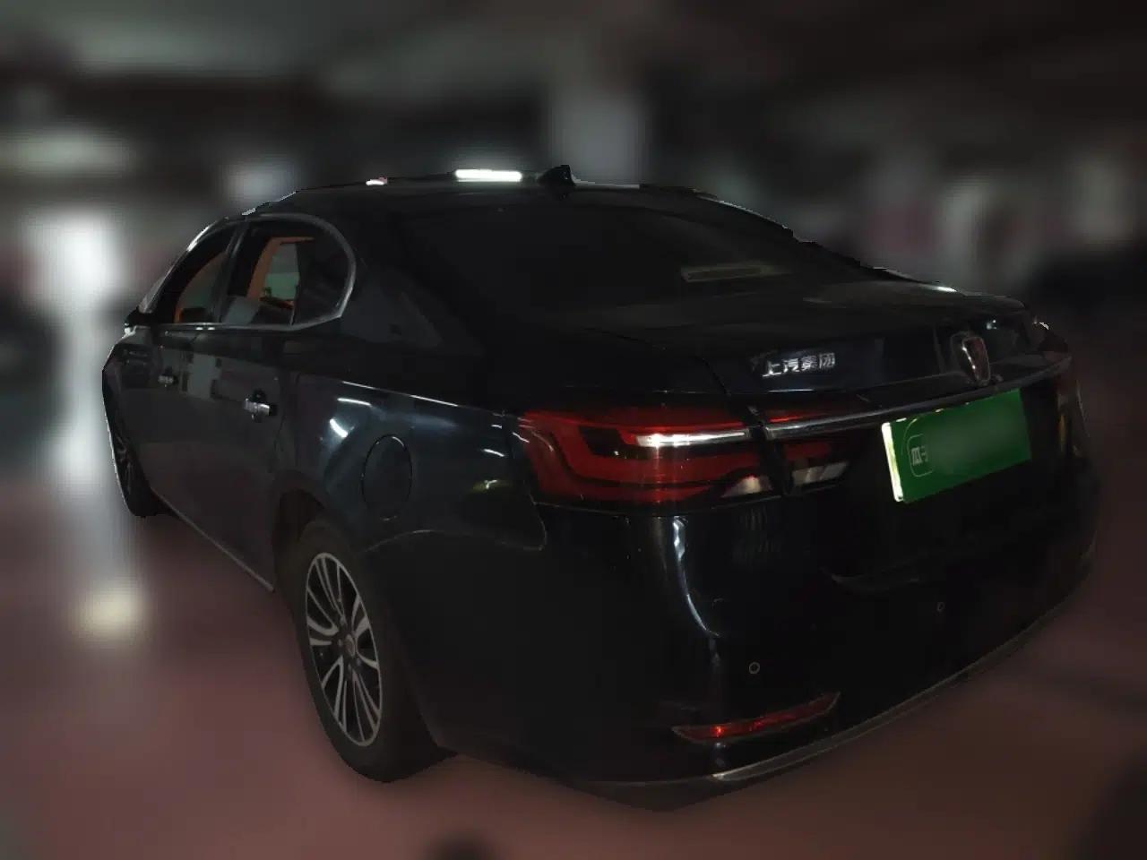 Roewe e950 2017 50T Hybrid Connected Executive Edition — миниатюра 4