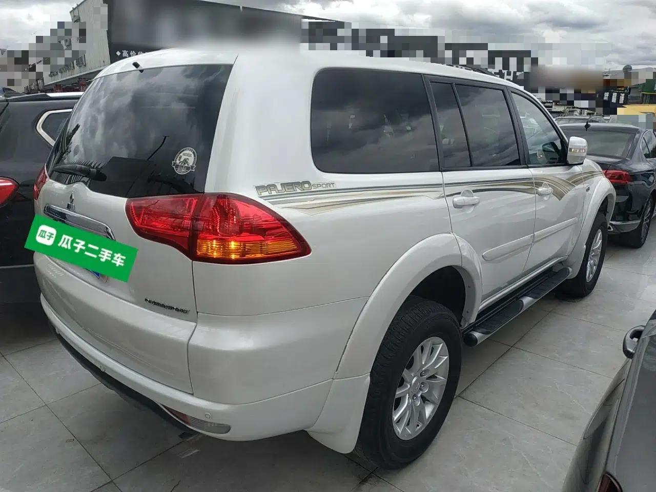 Mitsubishi Pajero Sport 2013 3.0L Automatic Two-Wheel Drive Luxury Edition — миниатюра 6