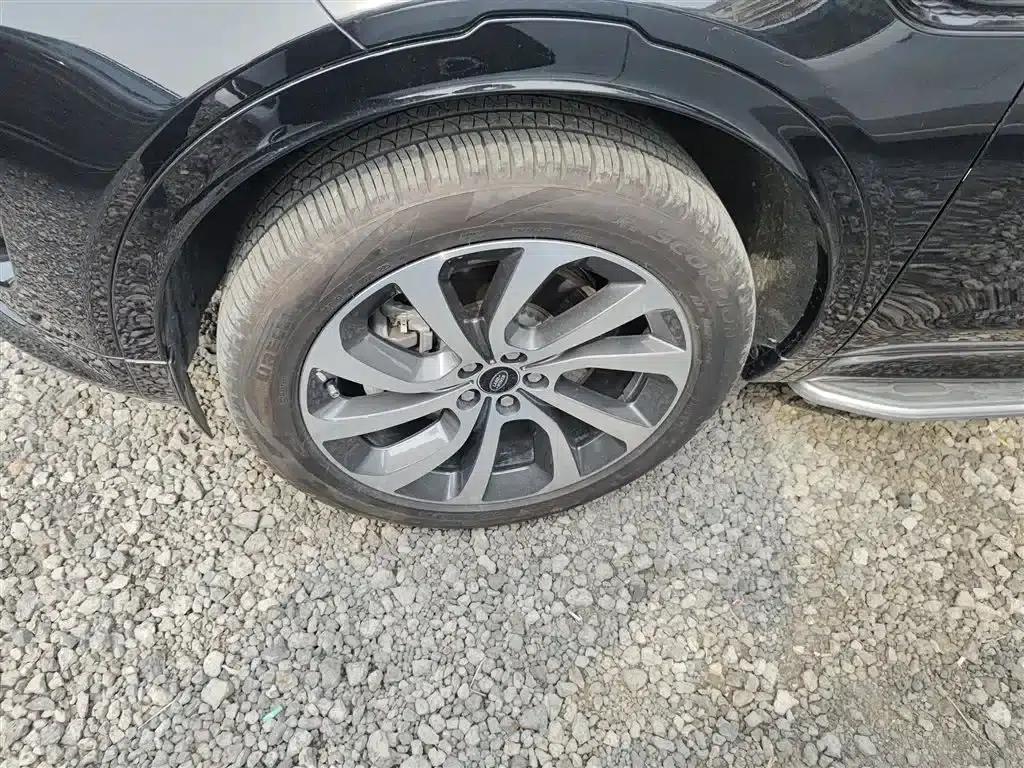 Discovery Sport New Energy 2022 Facelift P300e Plug-in Electric Hybrid — миниатюра 25