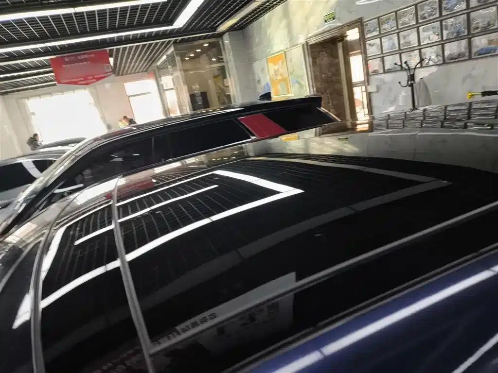 Range Rover Evoque PHEV 2021 Model P300e Luxury Edition — миниатюра 27