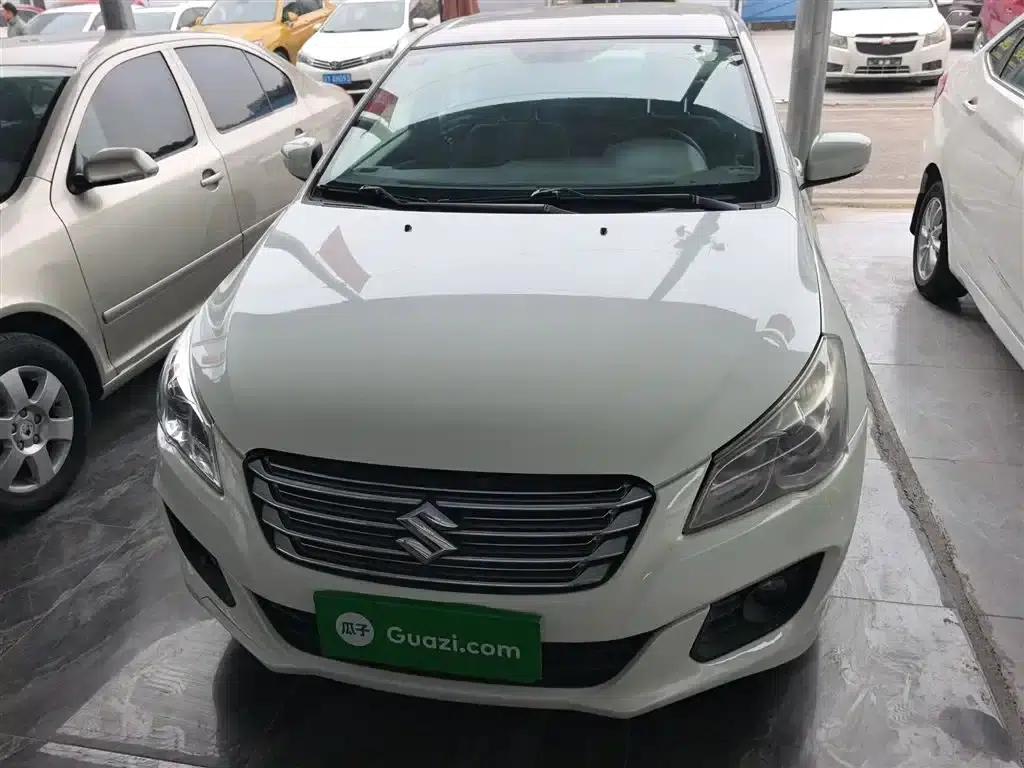 Ciaz 2015 1.6L Automatic Comfort Edition — миниатюра 3