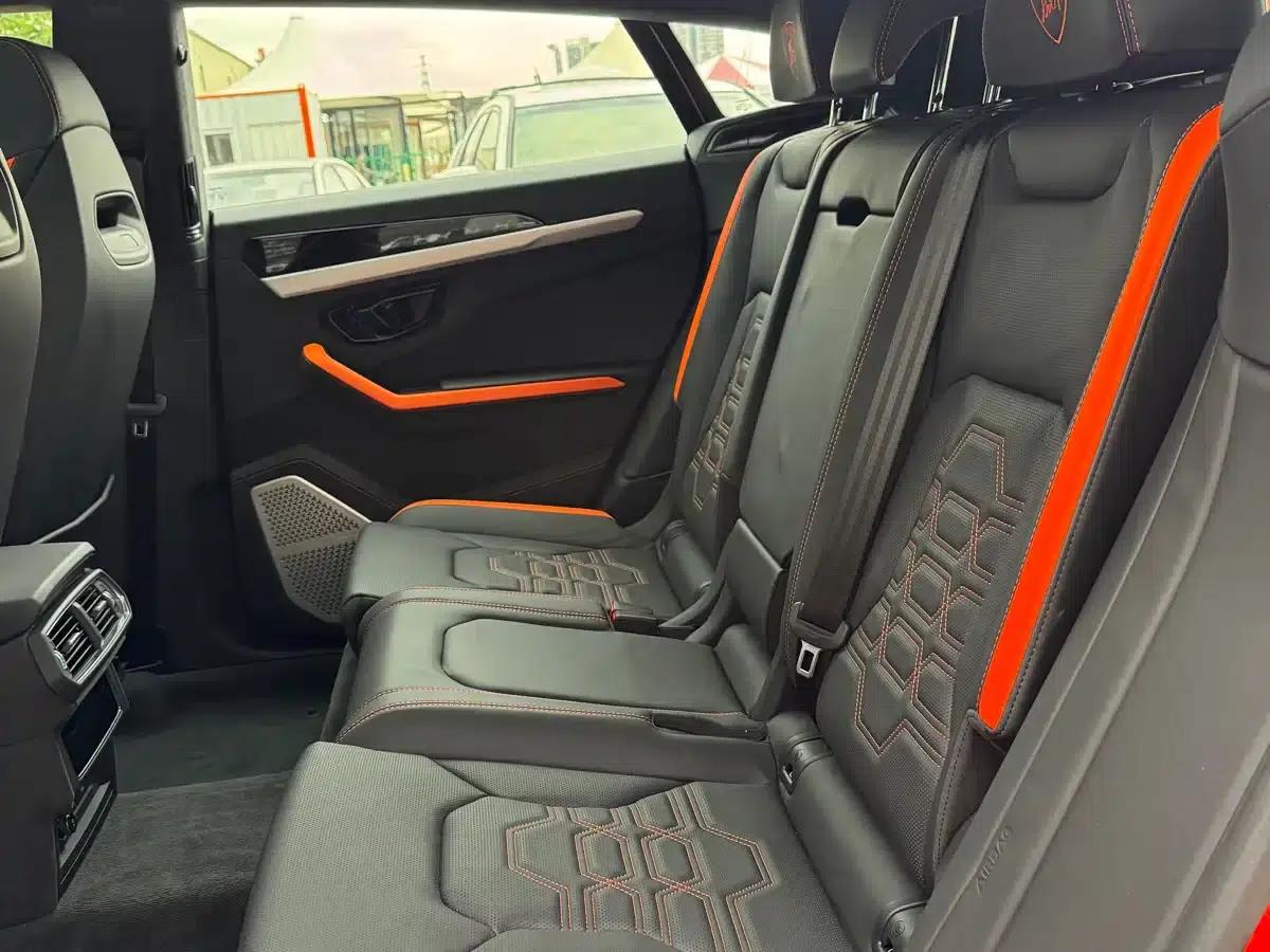 2025 Urus SE 4.0T Standard Edition — миниатюра 7