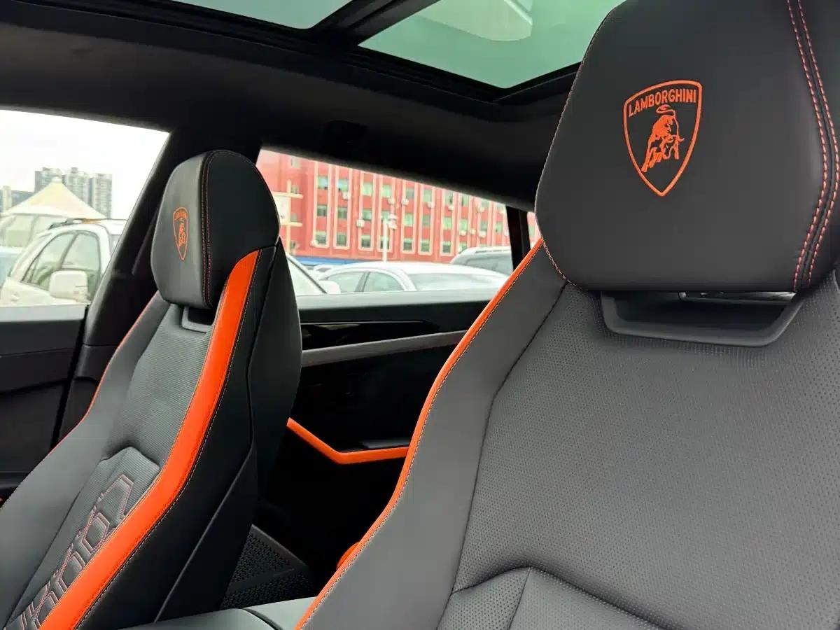 2025 Urus SE 4.0T Standard Edition — миниатюра 8