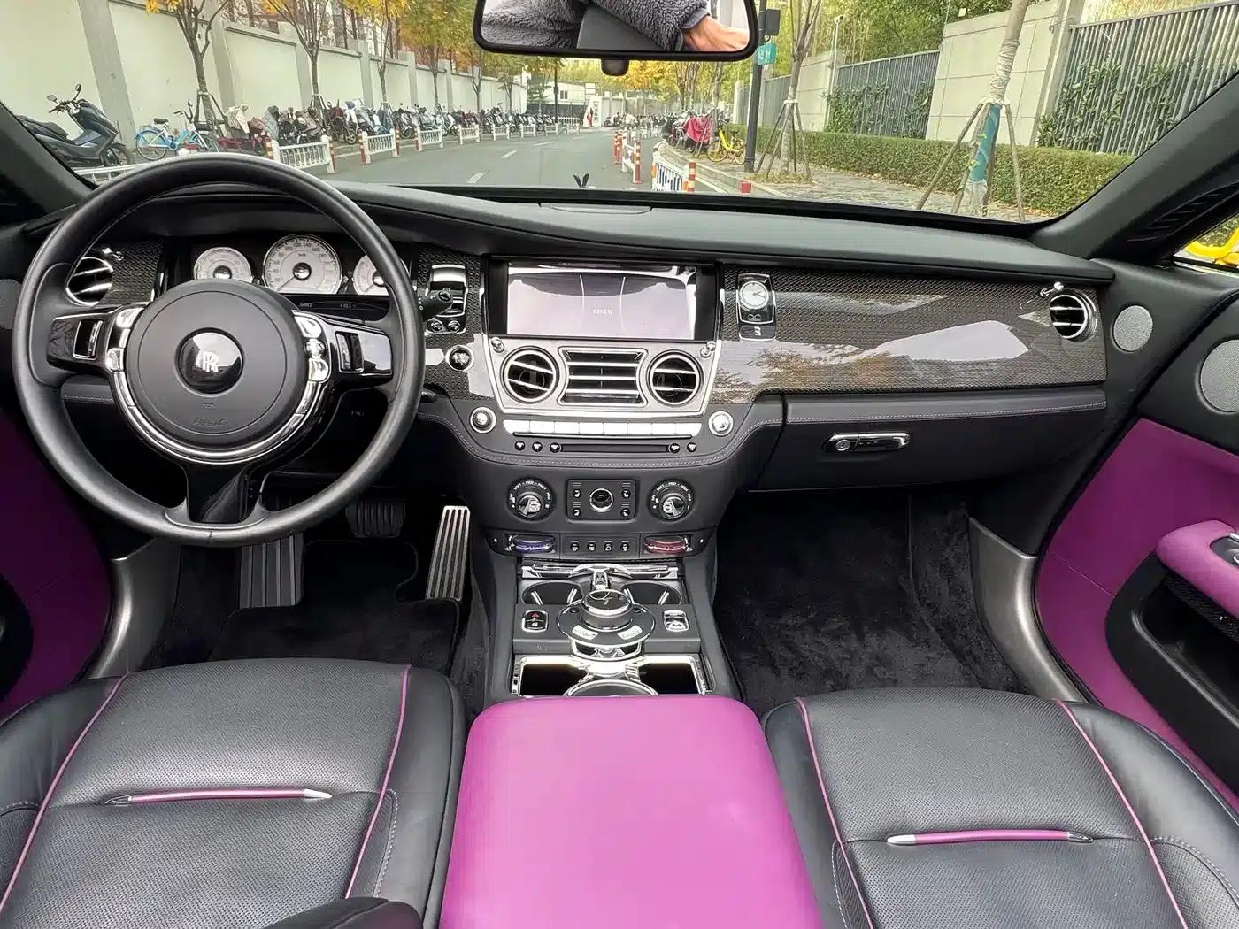 2018 Dawn 6.6T Black Badge — миниатюра 4