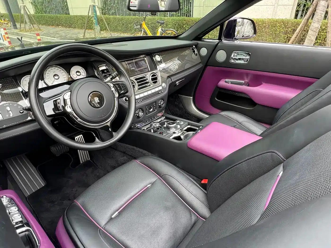 2018 Dawn 6.6T Black Badge — миниатюра 5