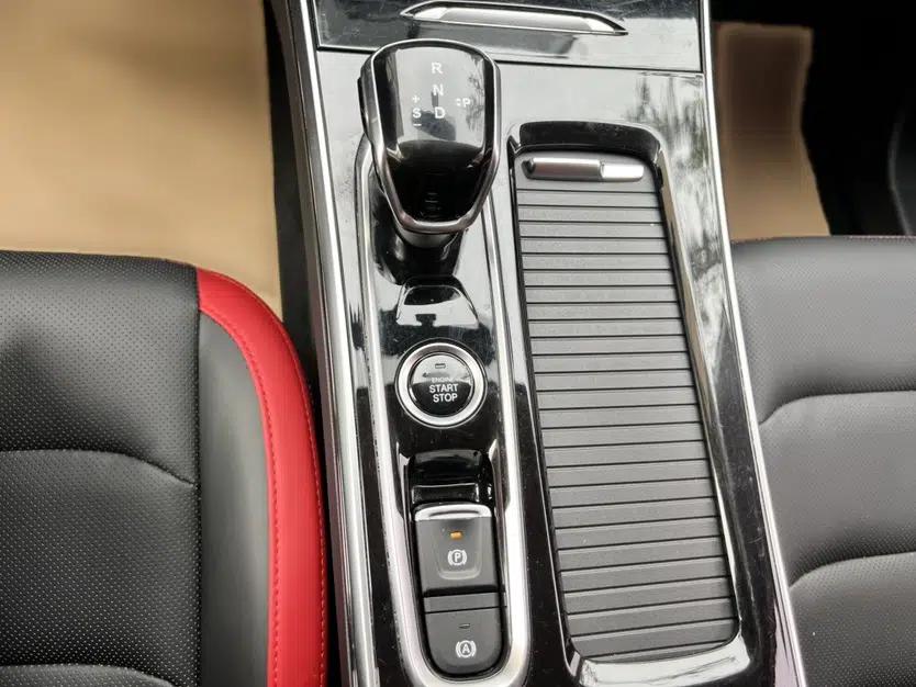 SOL X8 2021 300T DCT Luxury Smart Connect Edition 5 Seats — миниатюра 27