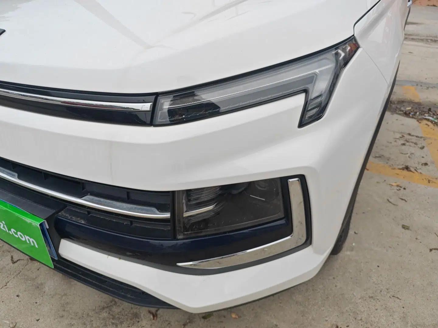 SOL X4 2021 1.5T CVT Chief Edition — миниатюра 2