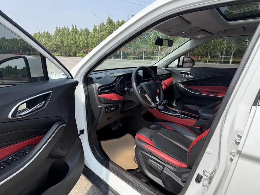 SOL X4 2021 1.5T CVT Chief Edition — миниатюра 25