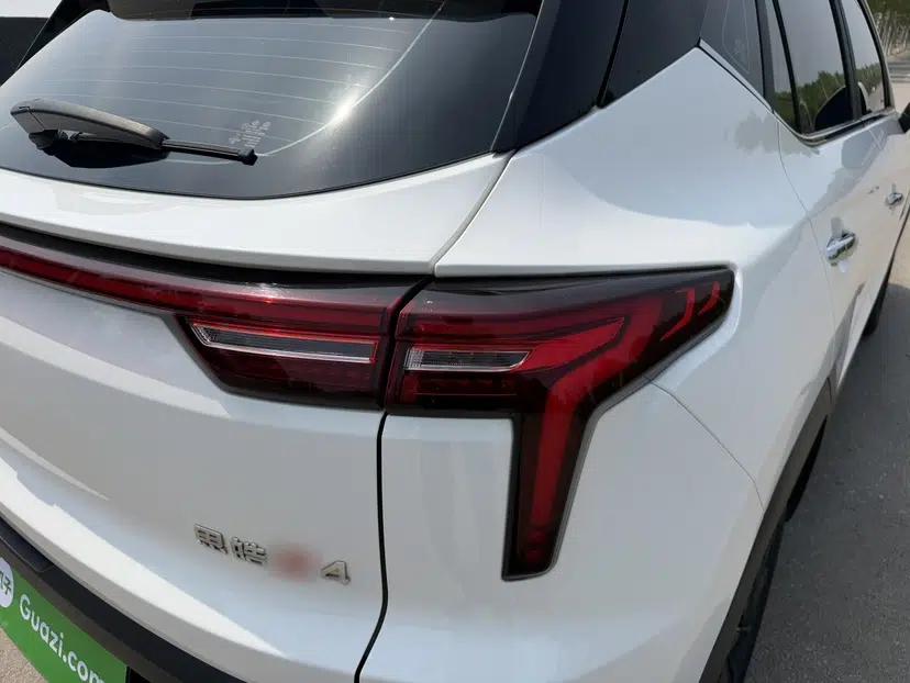 SOL X4 2021 1.5T CVT Chief Edition — миниатюра 5