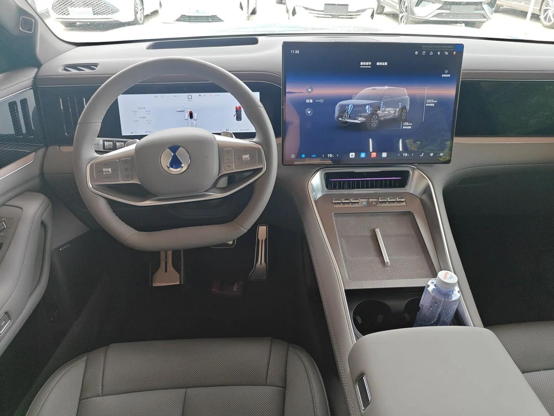 Denza N8L 2025 Model Flagship Model — миниатюра 13
