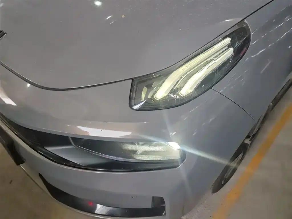 Lynk & Co 03 PHEV 2020 1.5T Pro — миниатюра 24