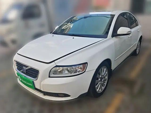 Volvo S40 2009 2.0L Automatic ZhiShang Edition