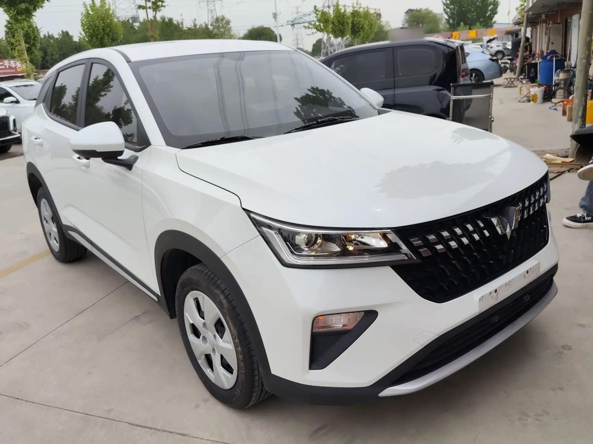 Wuling Alvez 2022 1.5L Manual Free-Style Model — миниатюра 3