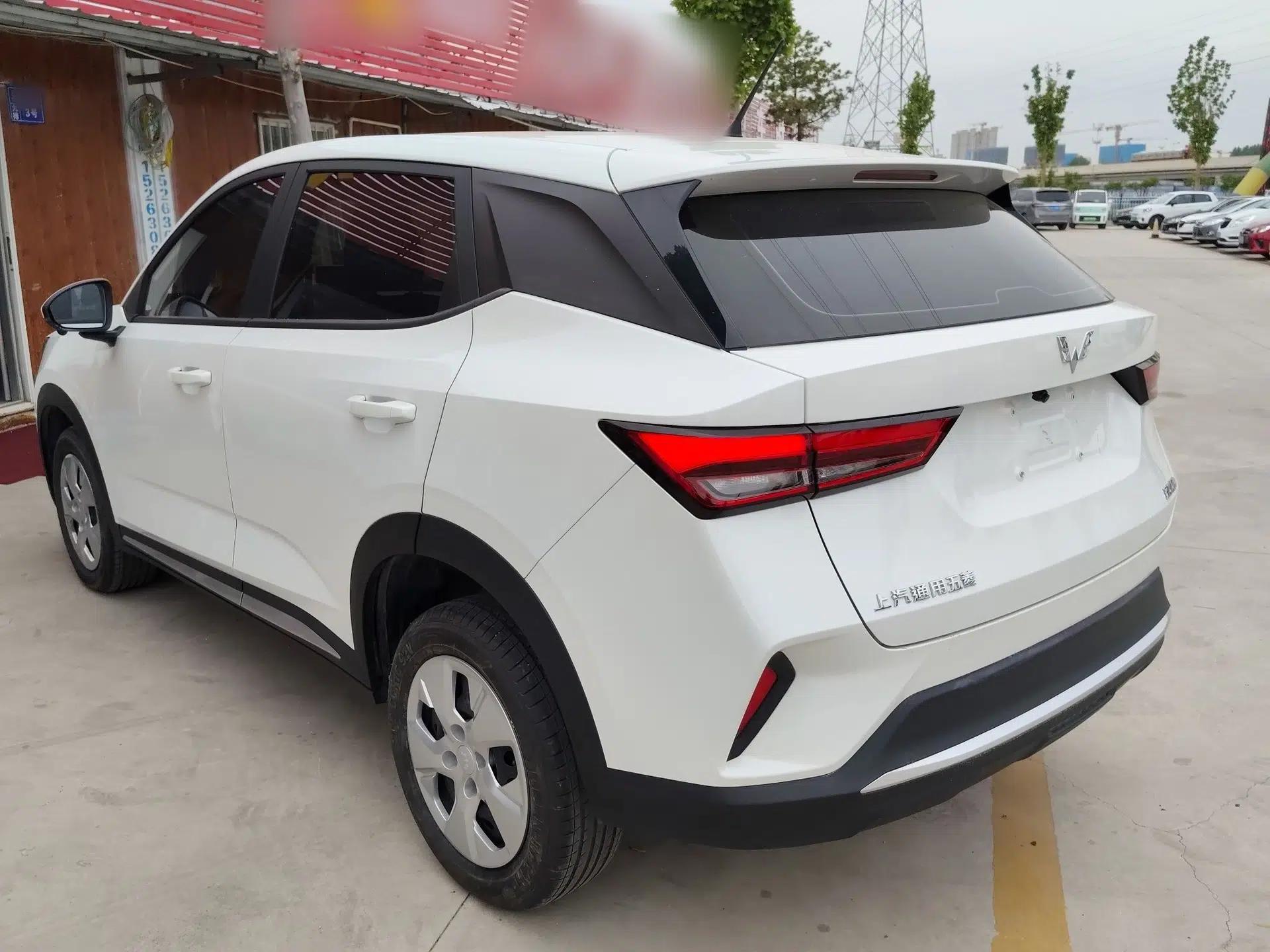 Wuling Alvez 2022 1.5L Manual Free-Style Model — миниатюра 4