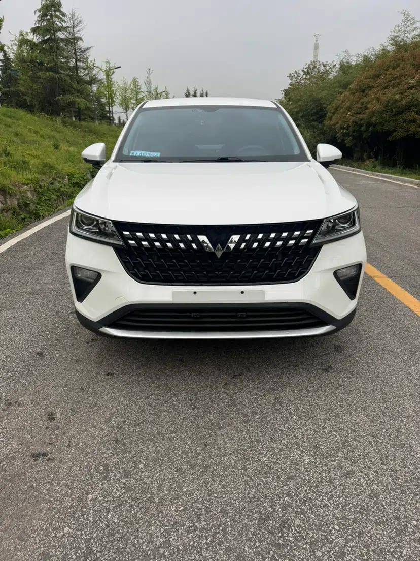 Wuling Alvez 2022 1.5L Manual Free-Style Model — миниатюра 5