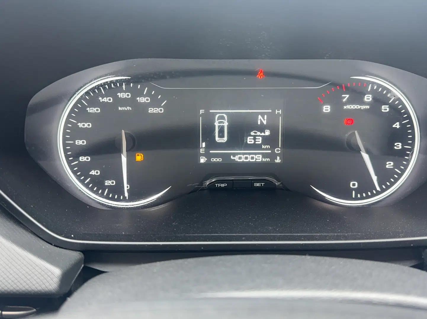 Wuling Alvez 2022 1.5L Manual Free-Style Model — миниатюра 7