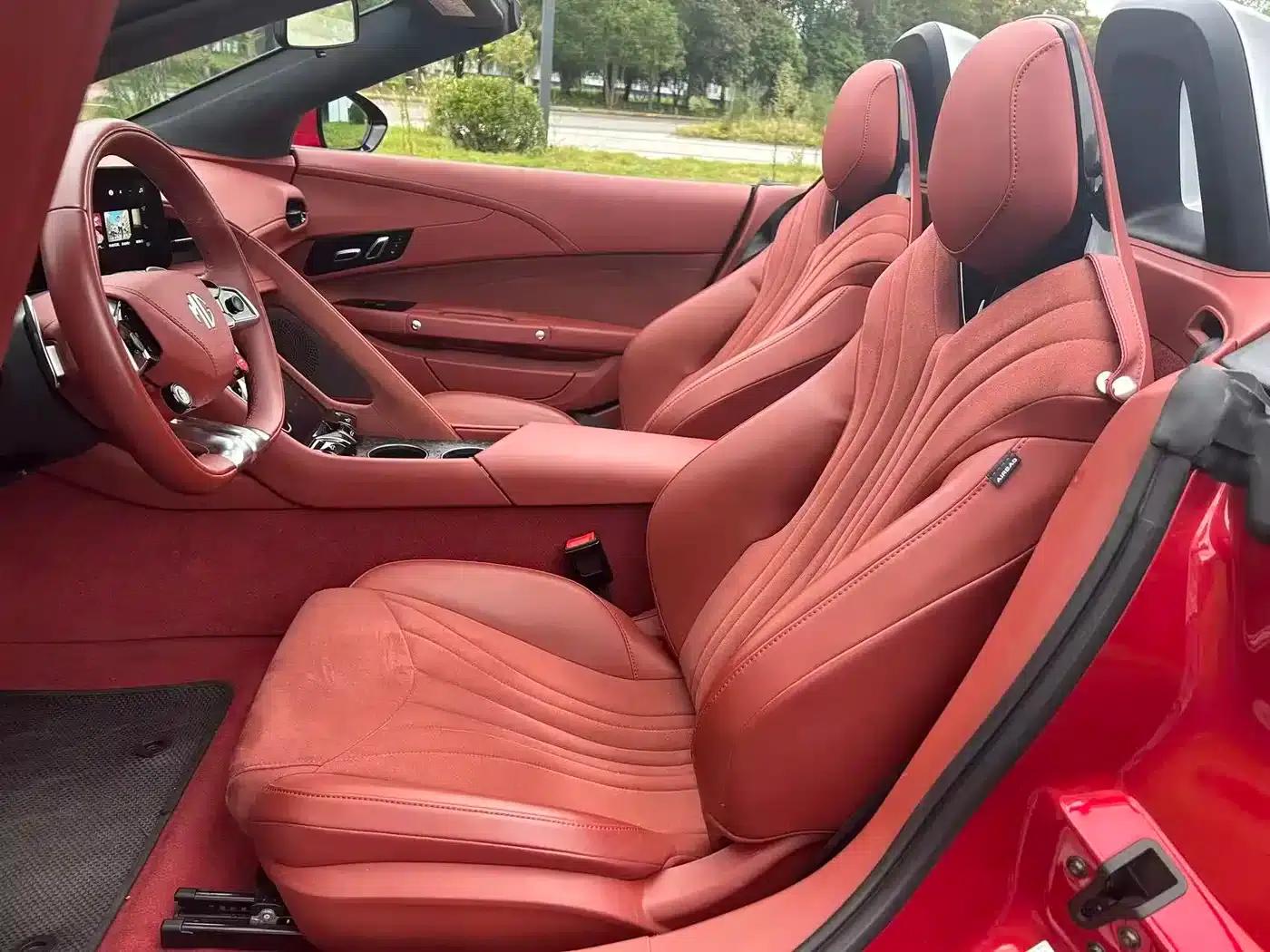 2024 MG Cyberster 520km Legendary AWD Edition — миниатюра 11