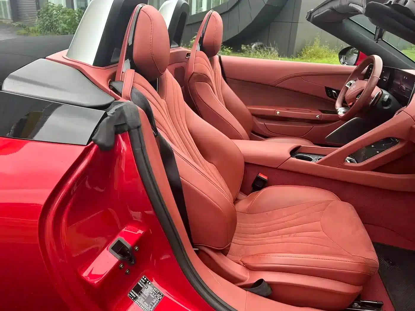2024 MG Cyberster 520km Legendary AWD Edition — миниатюра 12