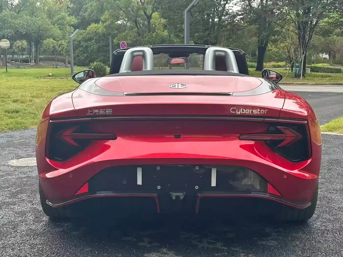 2024 MG Cyberster 520km Legendary AWD Edition — миниатюра 16